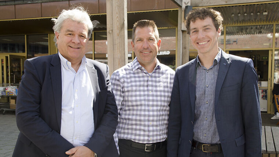SUKKERREDUKSJON: Børre Selvig, daglig leder i Selvig AS, Laurens Delameilleure, Country Manager Benelux i Beneo og Jeff Banes, Regional Sales Manager i Beneo kan fortelle at interessen for sukkerreduksjon er sterkt økende i Norge. (Foto: Synnøve Prytz Berset)