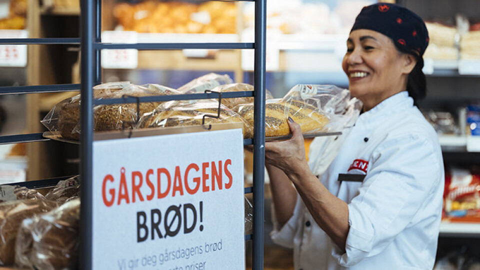 Matsvinn: Nedprising av gårsdagens brød er et av tiltakene Meny har satt i gang for å redusere matsvinn. (Foto: Erik Ruud)