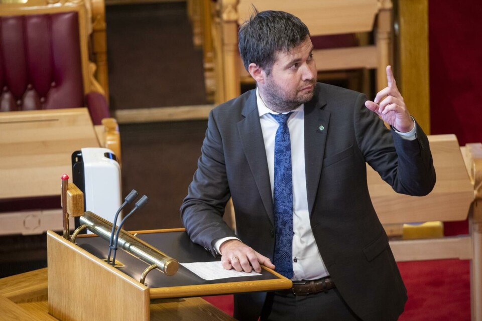 Næringskomiteens leder Geir Pollestad (Sp) mener politikerne må gå en ny runde for å se om mer kan gjøres for å skjerpe konkurransen og sikre mer åpenhet i dagligvarebransjen. Foto: Terje Pedersen, NTB