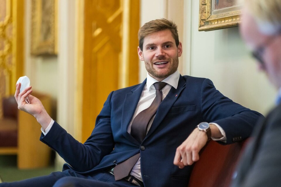 Aps landbrukspolitiske talsmann Nils Kristen Sandtrøen (Ap) er forundret over regjeringens respons på Aps forslag om å sende Nav ut på skolene for å rekruttere arbeidskraft til landbruket. Foto: Håkon Mosvold Larsen, NTB