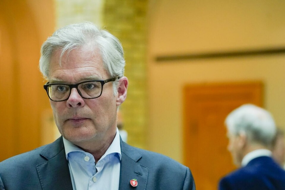 Hans Andreas Limi (Frp) stiller dyre krav til regjeringspartiene før forhandlingene om revidert nasjonalbudsjett. Foto: Lise Åserud, NTB
