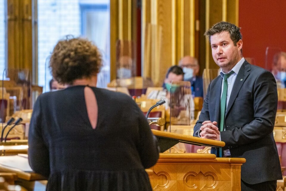 – Det er forståelig at jordbruket varsler brudd i årets jordbruksoppgjør, sier leder av næringskomiteen Geir Pollestad (Sp) til regjeringen og landbruksminister Olaug Bollestad (KrF). Foto: Håkon Mosvold Larsen, NTB