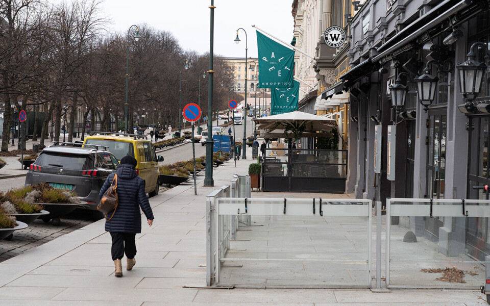 Bedrifter, som serveringsstedene på Karl Johan som har vært nedstengt i månedsvis, får nå mulighet til å søke kompensasjon for tapt varelager med tilbakevirkende kraft til november 2020.