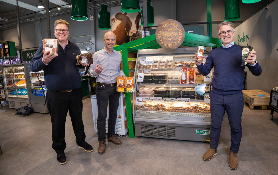 Visekonsernsjef Hans Thorn Wittussen i Nortura (til venstre), Trond Fidje, nordisk konserndirektør for detaljhandel i Felleskjøpet Agri og Petter Torvund, direktør dagligvare og KBS i Tine.