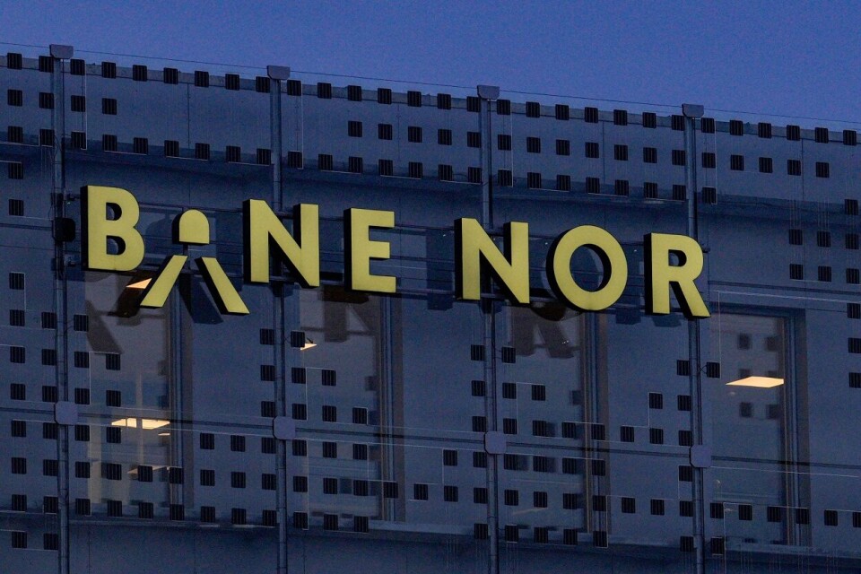 Bane Nor og grunneierne langs Sørlandsbanen skal i september møtes i retten. Foto: Javad Parsa / NTB