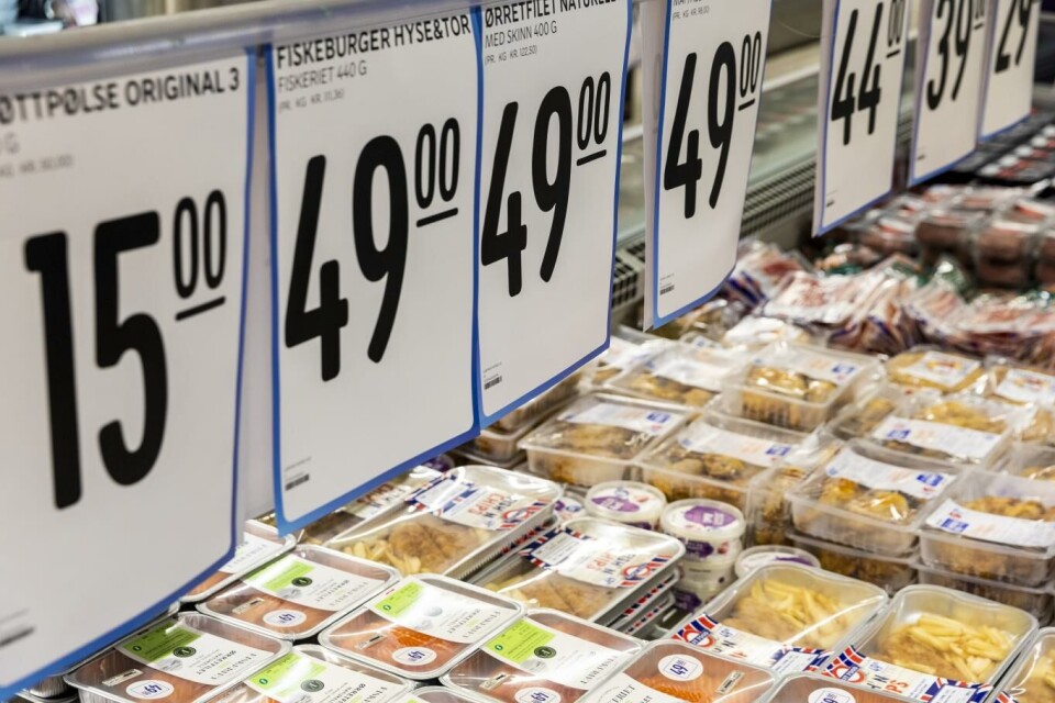 Rema 1000 markerer sin avskjed med prisforhandlingssystemet i dagligvarebransjen ved å sette ned prisene på 250 varer.