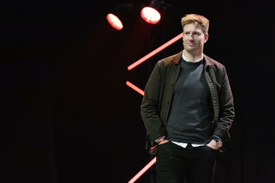 Mandag ble det klart at restauranten Maaemo beholder sine tre stjerner i Michelin-guiden. Esben Holmboe Bang, medeier og kjøkkensjef ved restauranten, sa fra scenen at de forsøker å skape minneverdige øyeblikk for alle som besøker Maaemo.