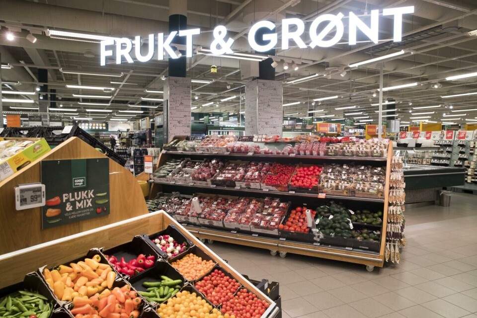 Prisen på frukt og grønt har skutt i været den siste tiden. Foto: Terje Pedersen, NTB