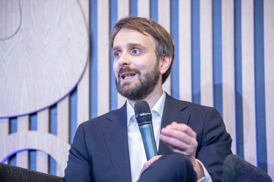 Næringsminister Jan Christian Vestre (Ap) vil etter sommeren legge fram nye modeller omkring prisdiskriminering i dagligvarebransjen.