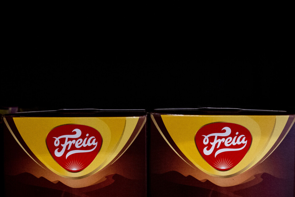 Flere selskaper boikotter Freia-produkter på grunn av at Freias morselskap Mondelez er svartelistet av Ukraina for å opprettholde sin virksomhet i Russland.