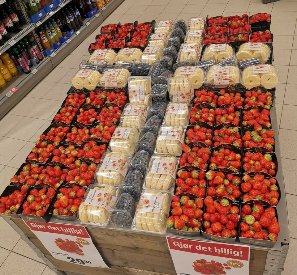 Jordbær er det klart mest populære bæret blant nordmenn, og dette blir ekstra tydelig når det nærmer seg nasjonaldagen, mener Coop.
