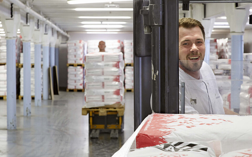 MER Å GJØRE: Dag Storløkken og kollegene i Lantmännen Cerealia har fått mer å gjøre: Fremdeles bruker forbrukerne mer tid hjemme og baker mer.