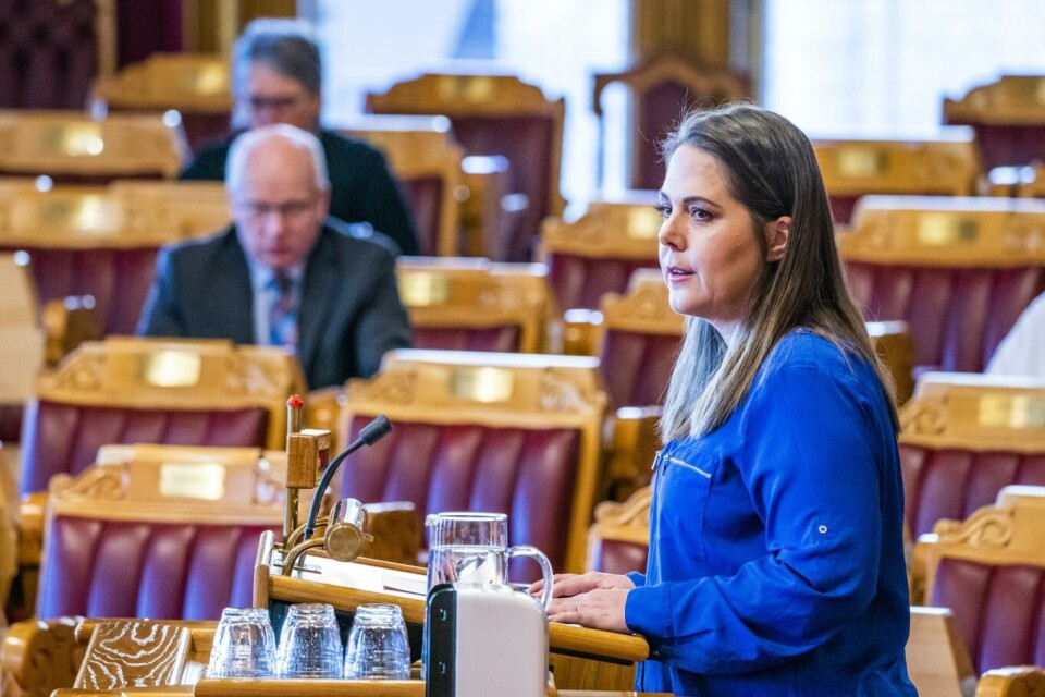 Høyre mener regjeringen må være mer påholdne med pengebruken i en tid hvor vanlige lønnsmottakere får dårligere råd. Lene Westgaard Halle, landbrukspolitisk talsperson i Høyre, sier de vil kutte 1,2 milliarder i årets jordbruksoppgjør. Foto: Håkon Mosvold Larsen, NTB