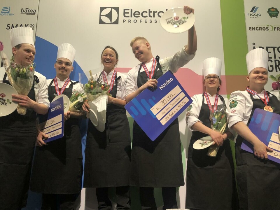 Fra venstre: Christer Rørlien Henriksen og Odd Rainer Hildrum fra Bjerck Restaurant i Bergen, Nina Kristoffersen og Joachim Lindgren fra Stadholdergaarden i Oslo og Emilie Søbakken Rustad og Eline Sofie Sunde fra Hotell Bristol i Oslo.