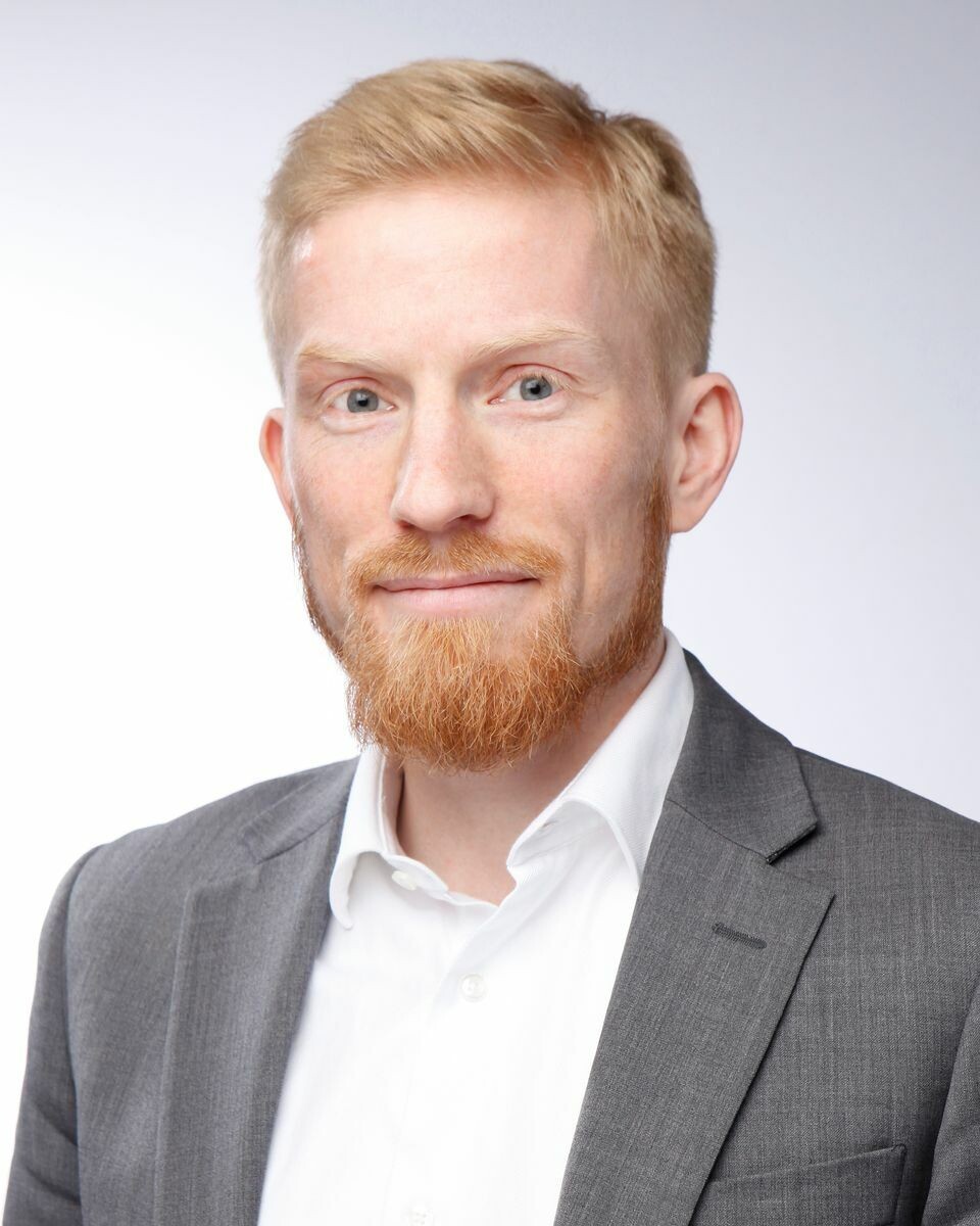 Bendik Solum Whist er bransjedirektør for dagligvare i Virke.